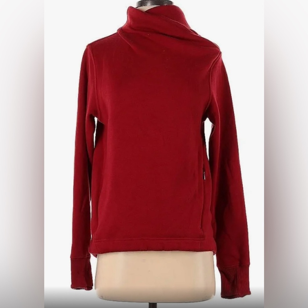Athleta Cozy Karma Red Twist Neck Sweatshirt / size: medium